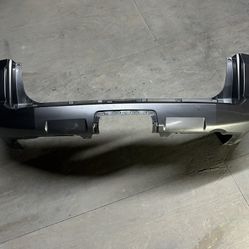 2014 - 2018 TOYOTA 4 RUNNER REAR BUMPER OEM
