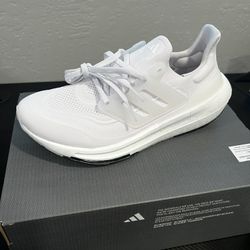 Adidas Ultra Boost Light Size 8.5 White
