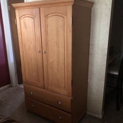 Rooms To Go Armoire , Dresser, Nightstand 
