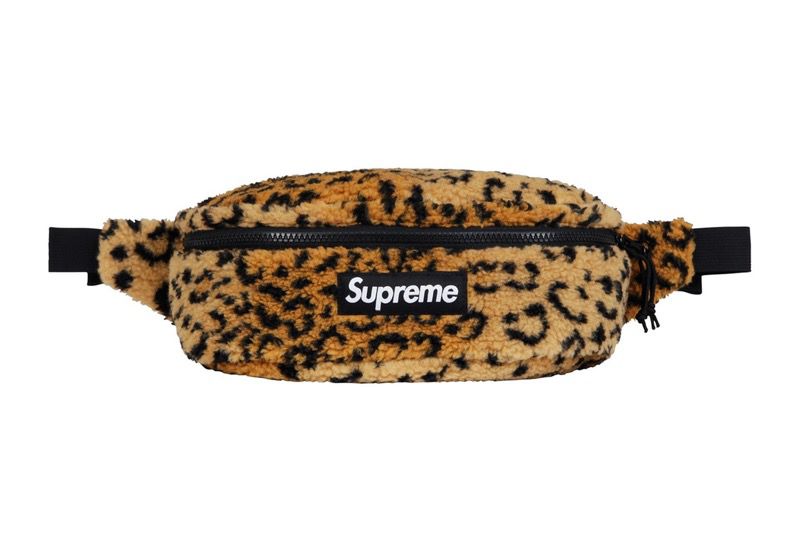 Supreme fanny pack and Syringe Tee Cheap