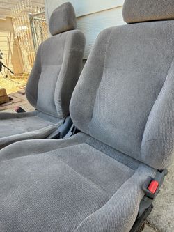 Honda Civic front seats1998