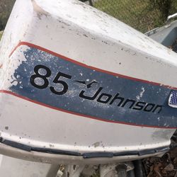 1977  Johnson Outboard 85