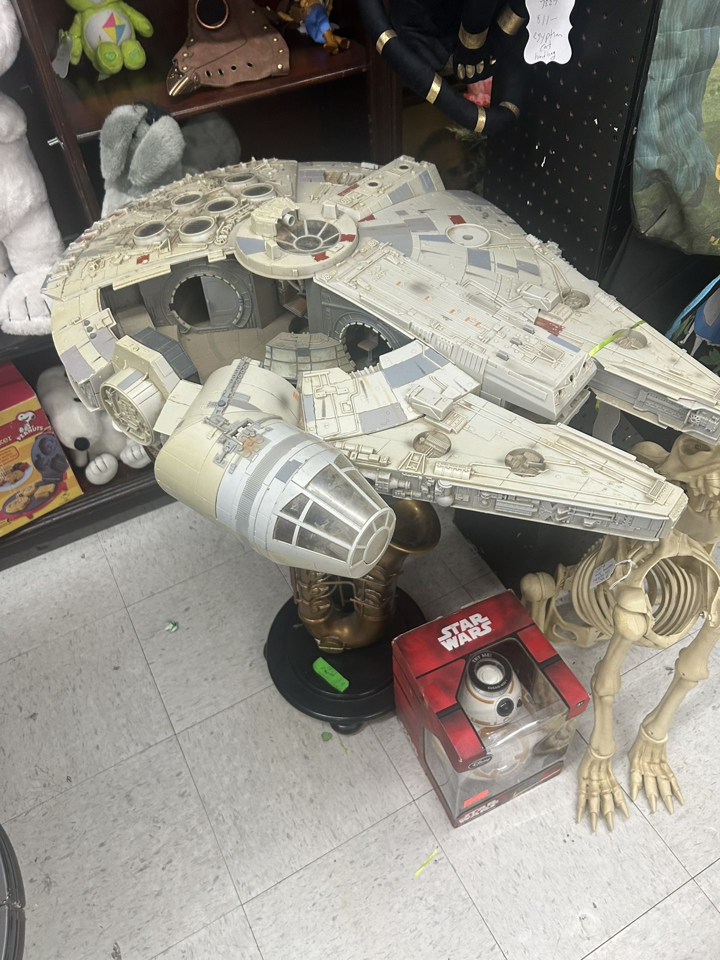 Star Wars millennium falcon spaceship 30” x 24”