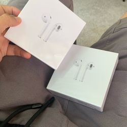 AirPods 