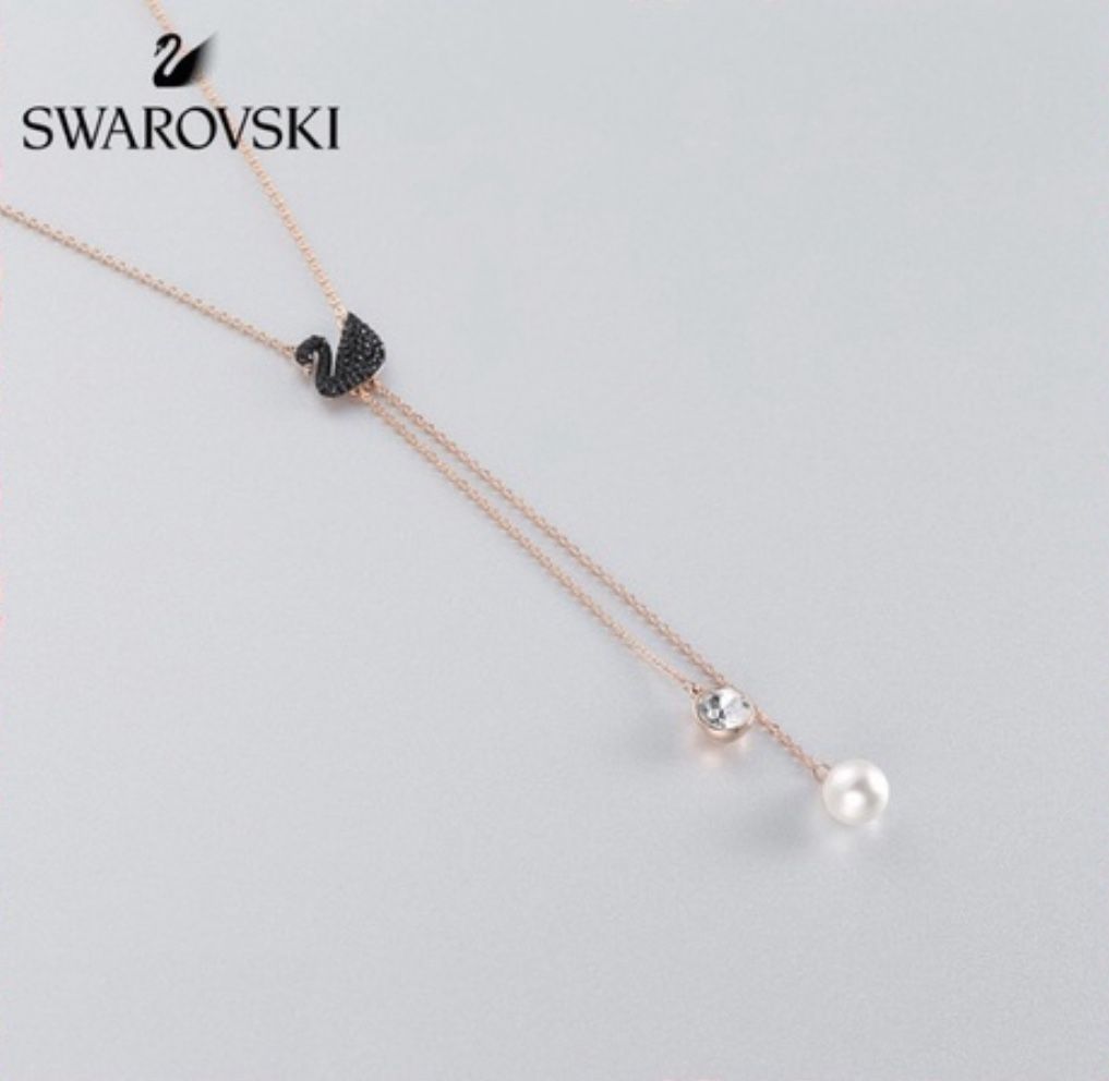 Swarovski Iconic Swan Y Necklace Black & Rose Gold Tone Plated