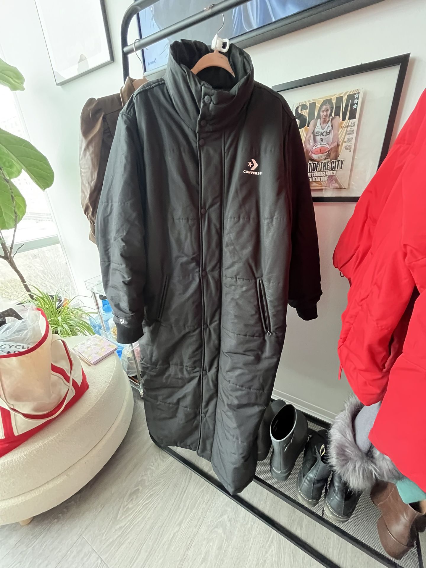Women's Large Converse Winter Jacket for Sale Chicago, IL - OfferUp