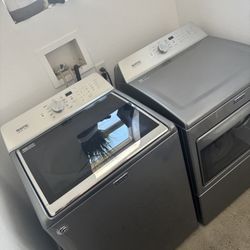 Maytag Washer And Dryer 