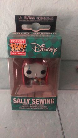 Pocket Pop Keychain Sally