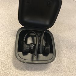 Powerbeats Pro Earbuds 