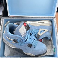 UNC 4s 