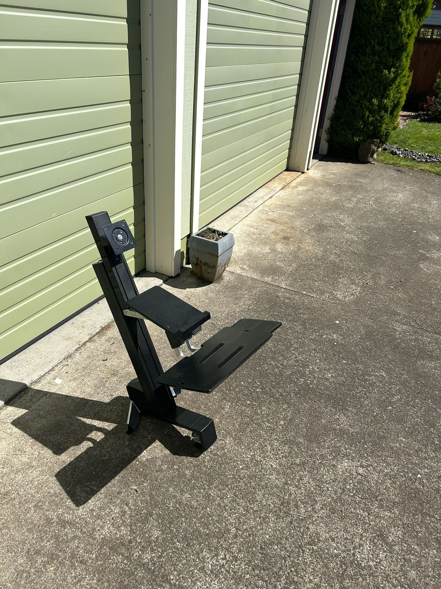 Ergotron WorkFit-S, Sit/Stand Desk