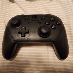 Nintendo Switch Pro Controller 