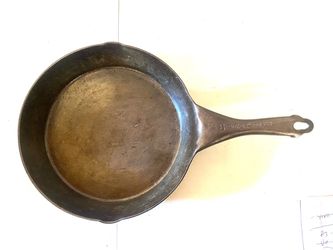 Vintage rare #8 Neverbreak steel skillet