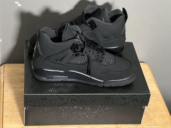 Jordan 4 Retro Black Cat