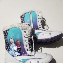Snow Boots