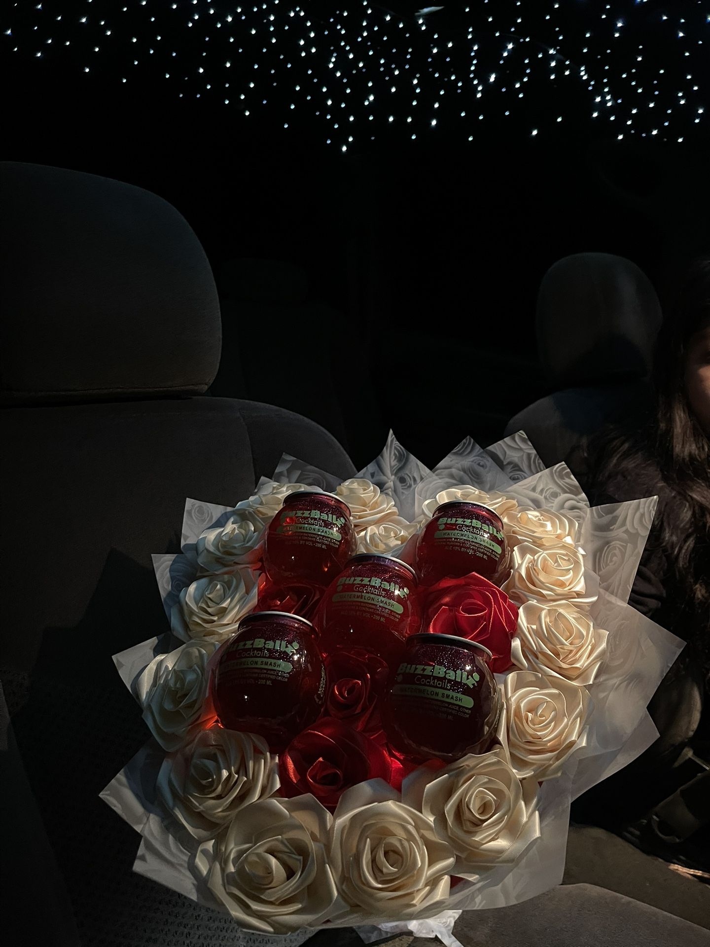 19ct Heart Shaped Eternal BuzzBall Bouquet