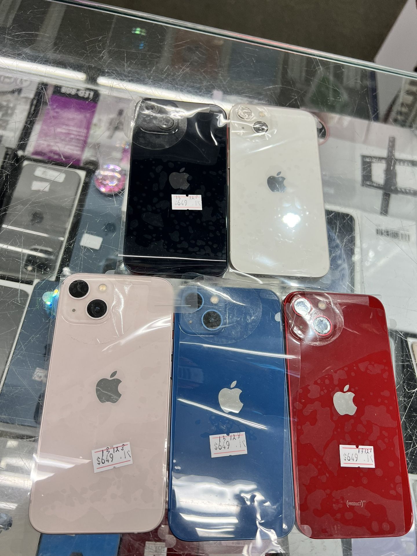 IPHONE 13. 128 GB. FACTORY UNLOCKED 579