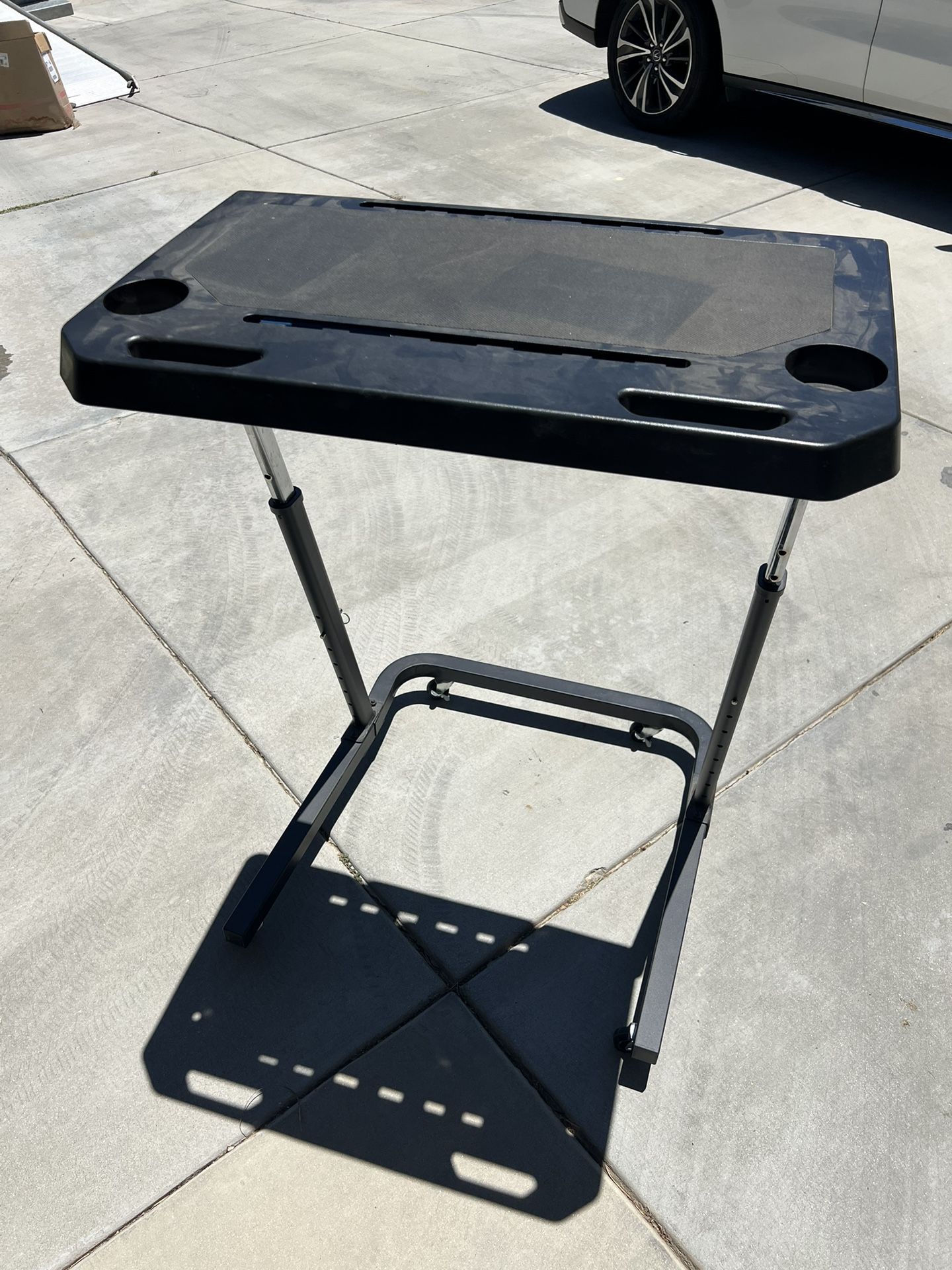Adjustable Work Stand