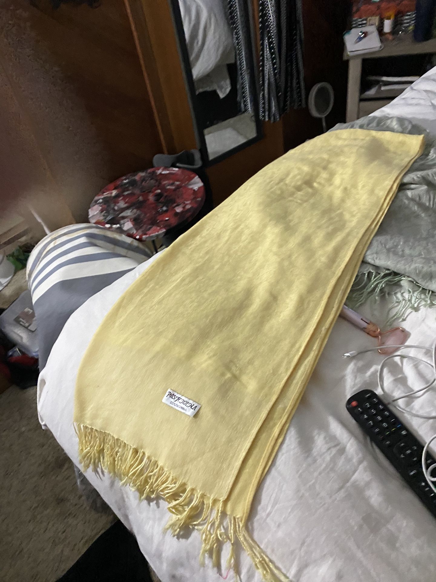 100% Pashmina Yellow Scarf