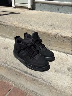 Jordan black cat 4s 6Y