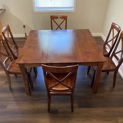 7 Piece Dining & Chair Set