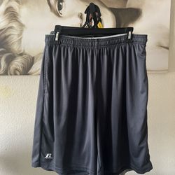 Men’s Shorts/ Great Condition!