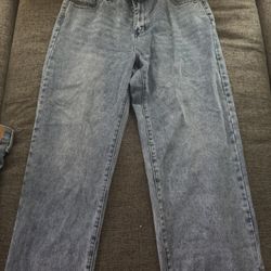 SHEIN Woman’s Jeans (Sz 32)