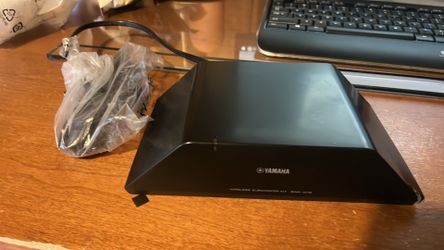 Yamaha SWK-W10 wireless subwoofer kit