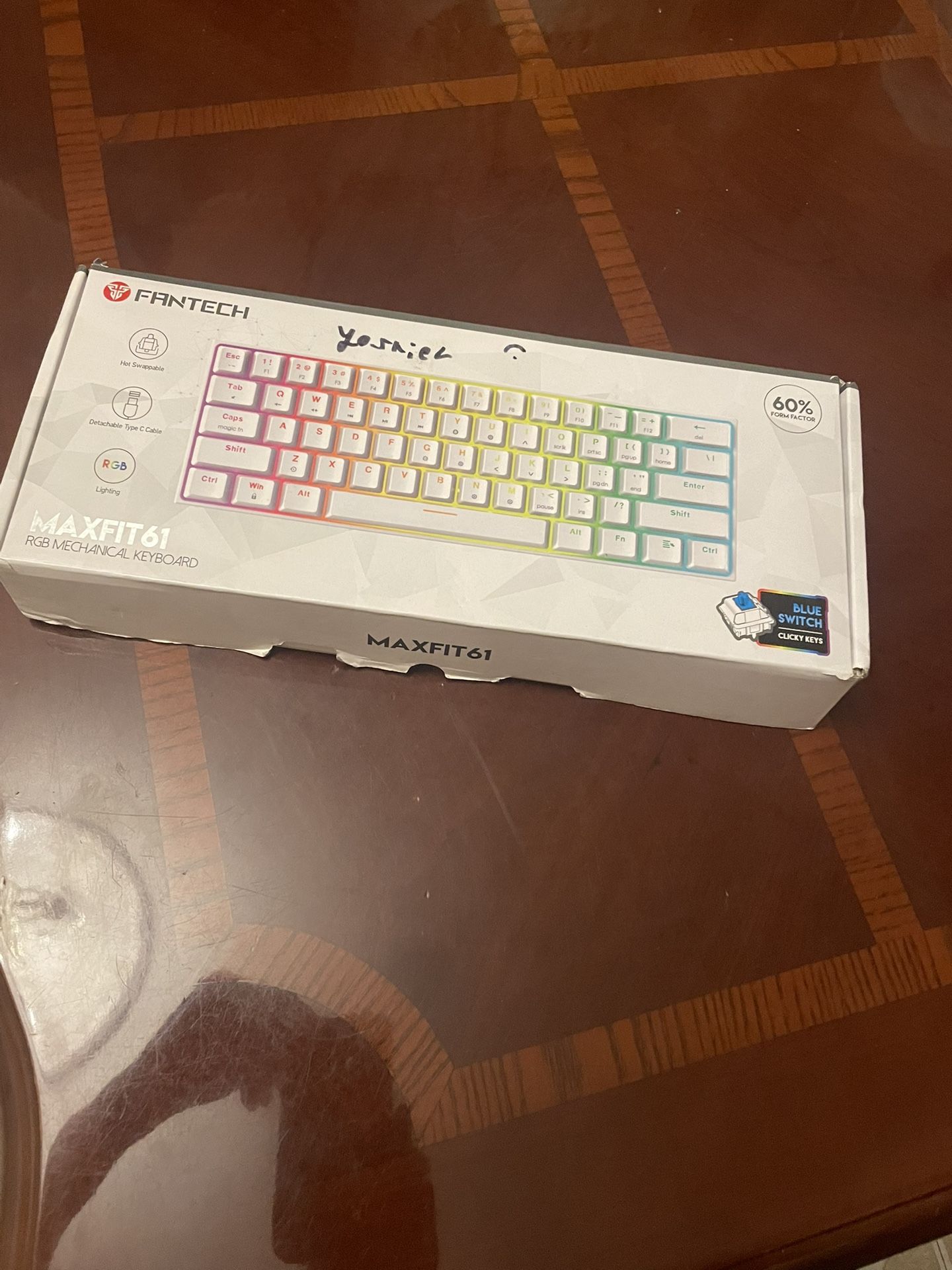 MAXFIT61 RGB MECHANICAL KEYBOARD