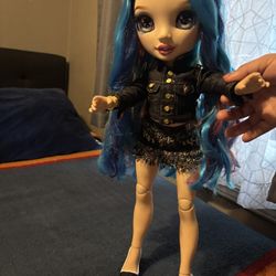 Rainbow High Muñeca Grande - Juguete para Niños - Muñeca de Moda Edición Especial de 60 cm - Cabello Arcoíris Multicolor de 35 cm y Más de 25 Accesori