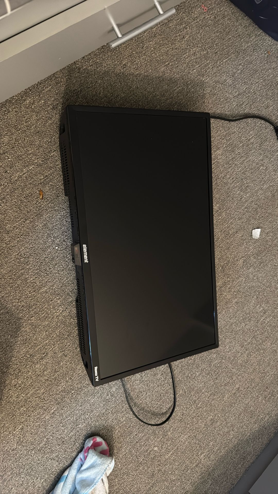 Element Roku TV
