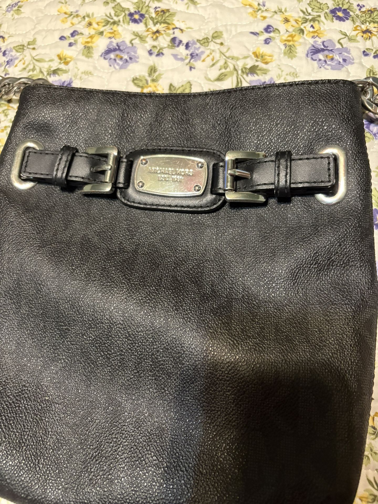 Authentic Michael Kors Crossbody $30
