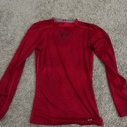 Under armor long sleeve shirt