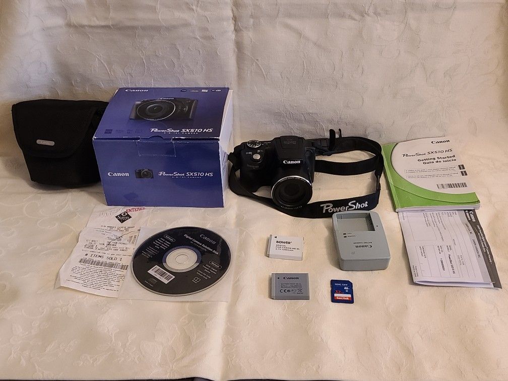 Canon PowerShot SX510 HS 12.1MP Digital Camera 30x Zoom Wi-Fi 32GB SD Card & Bag