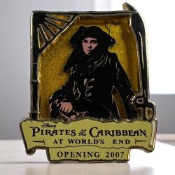 Disney Pirates of the Caribbean At World's End Countdown 3 Elizabeth Swann Pin