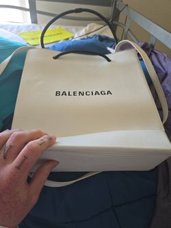 Balenciaga Crossbody Unisex