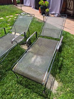 Patio Chaise Lounges