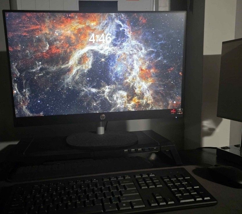 HP - 27" Touch-Screen All-in-one Computer