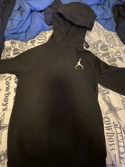 Jordan black hoodie!!