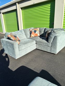 [FREE DELIVERY] Bobs Furniture Modular Couch - Grayish Blue