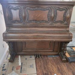 Ludwig Upright Piano