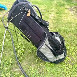 Nike Golf Stand Bag – minor ríp- Still Usable,Bag – Lightweight