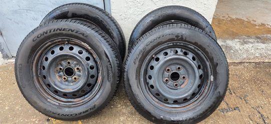 215 60 16 TOYOTA VAMRY RIMS AND TIRES