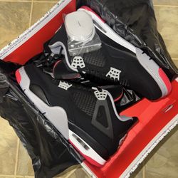 Jordan 4