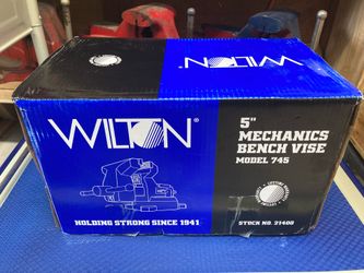 NEW IN BOX !! Wilton 5” Swivel Bench Vise w/Pipe Jaws