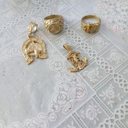 Men's Gold Rings