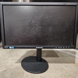 Samsung Computer Monitor 