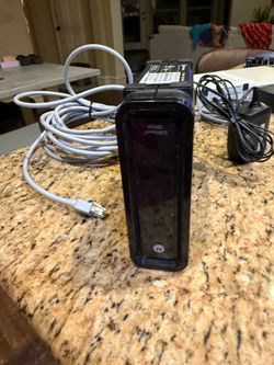 Motorola Surfboard SB6141 DOCSIS 3.0 High-Speed Cable Modem- Black