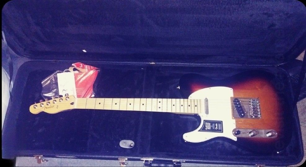 NEW (LEFT-HANDED) FENDER TELECASTER FOR SALE!!! I Do  not have time to learn to play. 