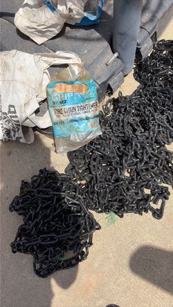 Heavy Duty Black Tire Chains with Tightener